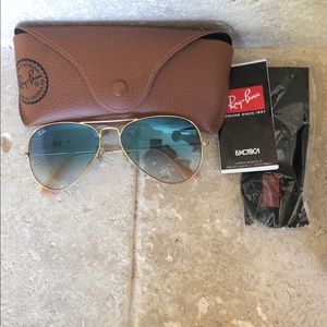 Ray Ban Light Blue Aviator Gradient